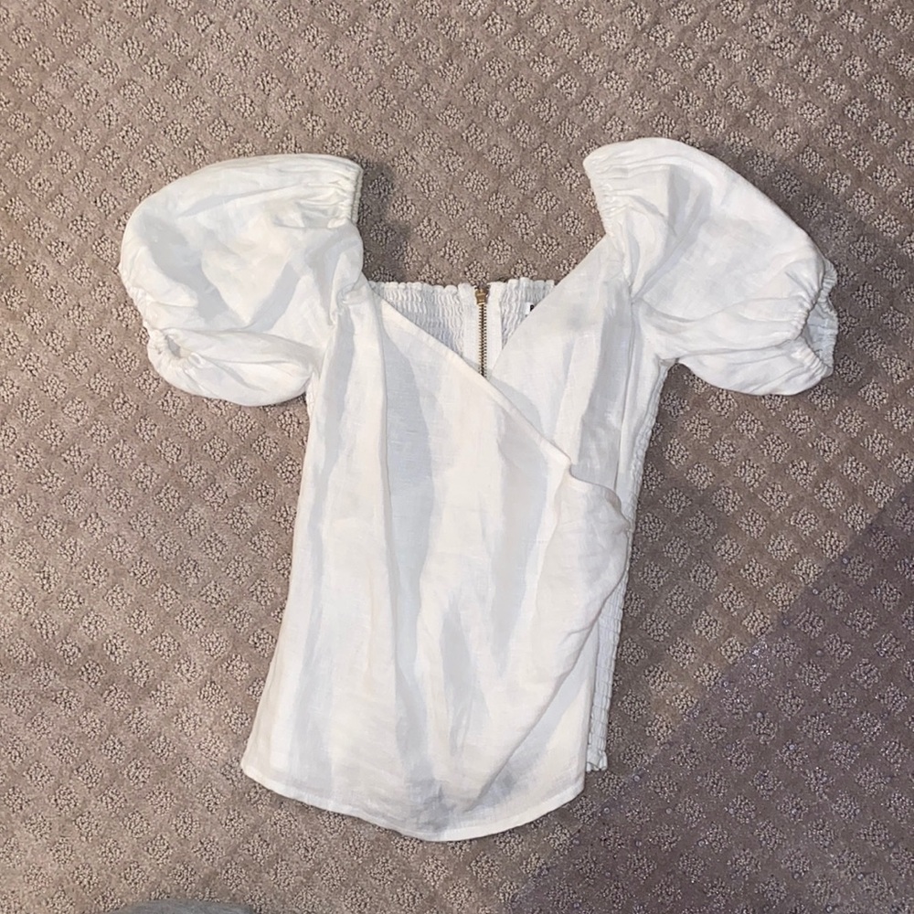 Reformation White Wrap Puff Sleeves Top B891